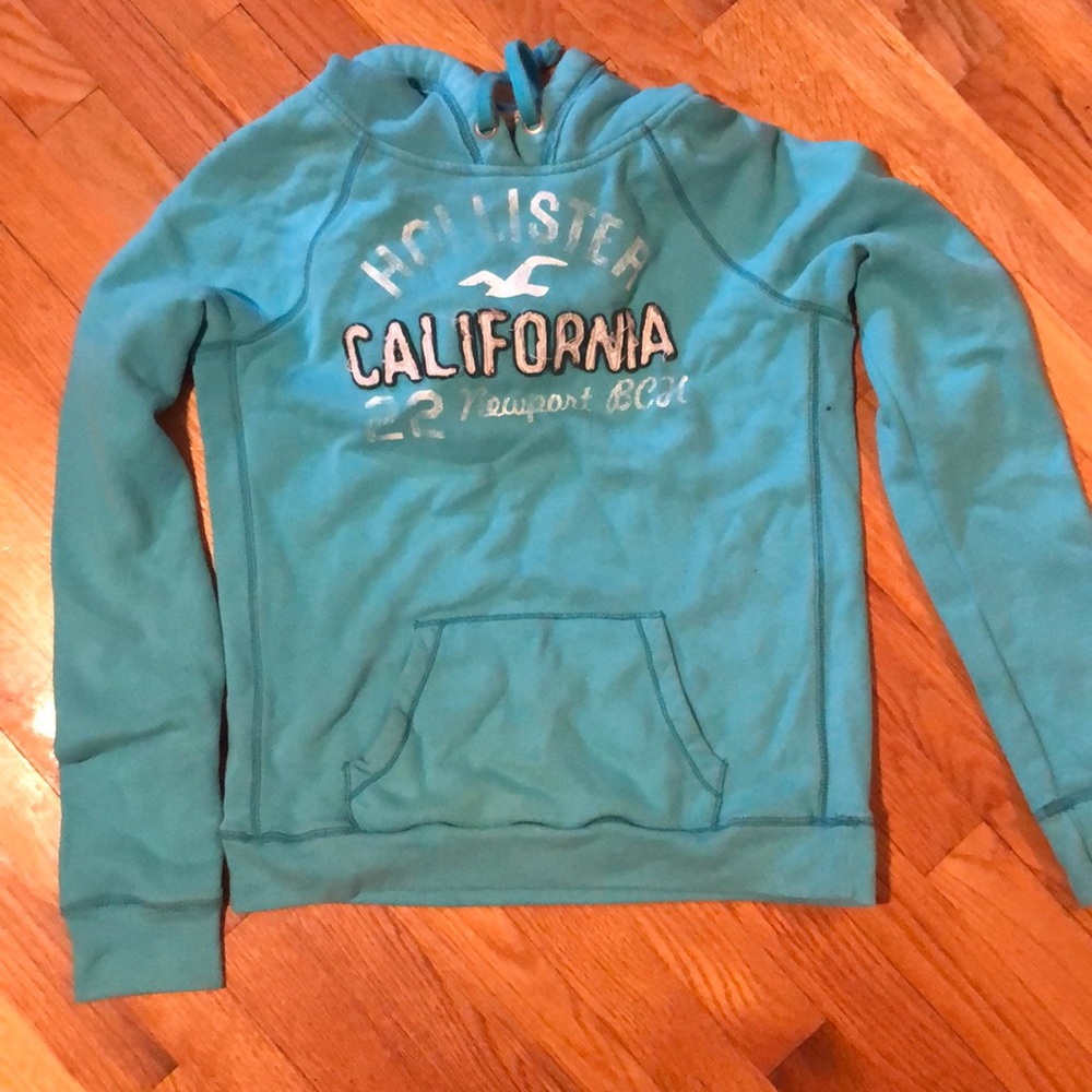 Hollister sweatshirt